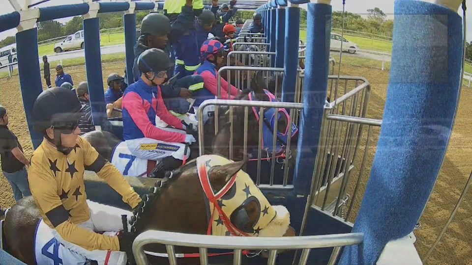 4Racing Fairview SA 30 Sep 2022 Race 7